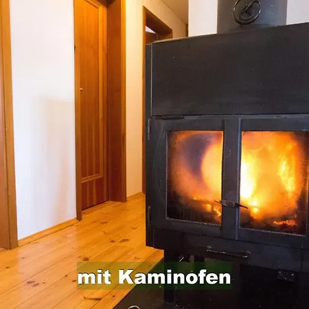 Wohlfuehl-Ferienwohnung 80 Qm, 8 Personen, Aussicht & Heimkino Todtnau Extérieur photo